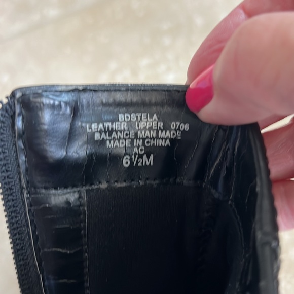 Bandolino Black boots - Picture 9 of 10